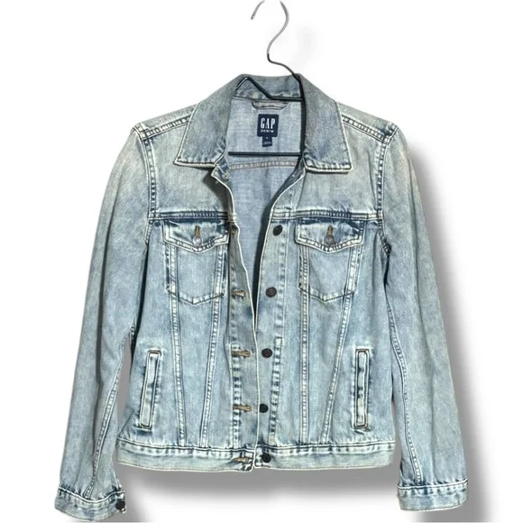 GAP Blue Light Wash Denim Slim Fit Button Front Closure Jacket With Four Pockets - Picture 13 of 16